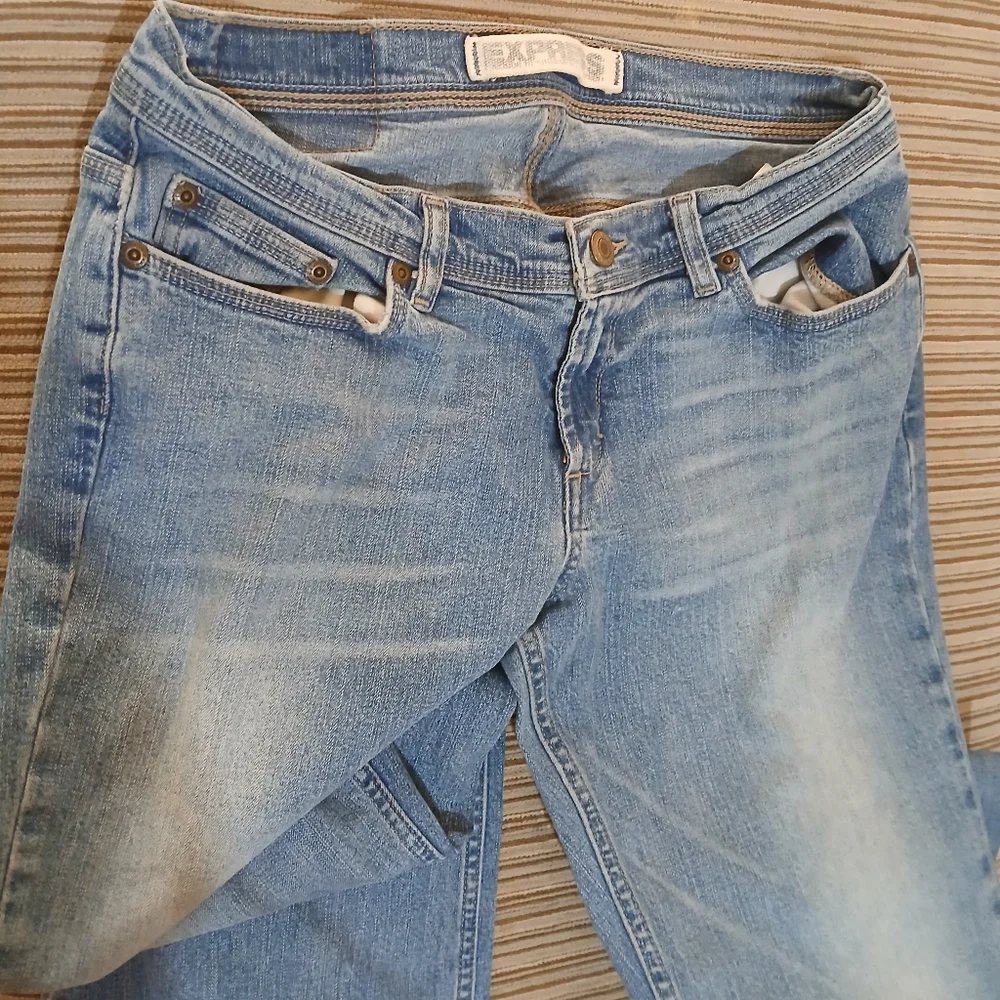 Express Precision FIT™ Sarula Jeans size 8R - Picture 2 of 7